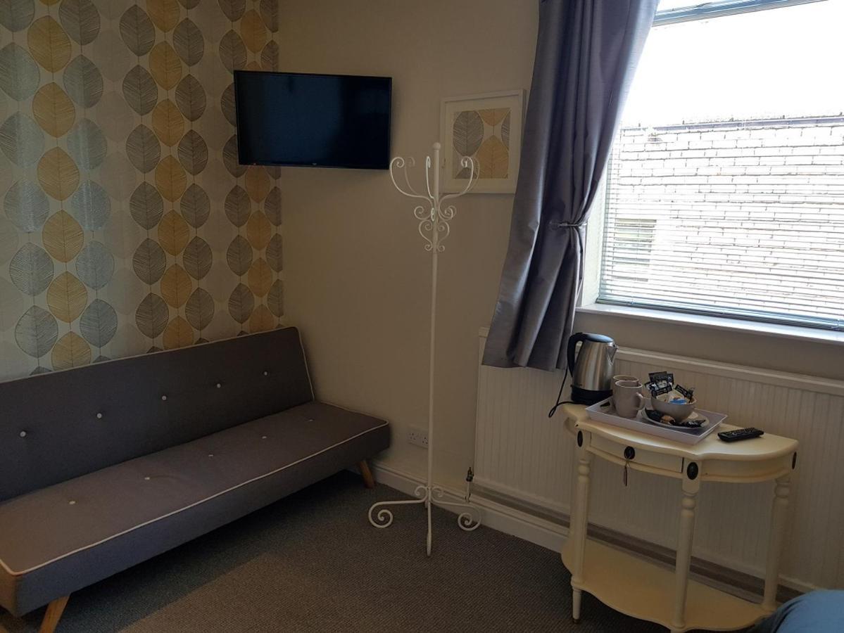 The New Wellington Hotel Brierley Hill Buitenkant foto