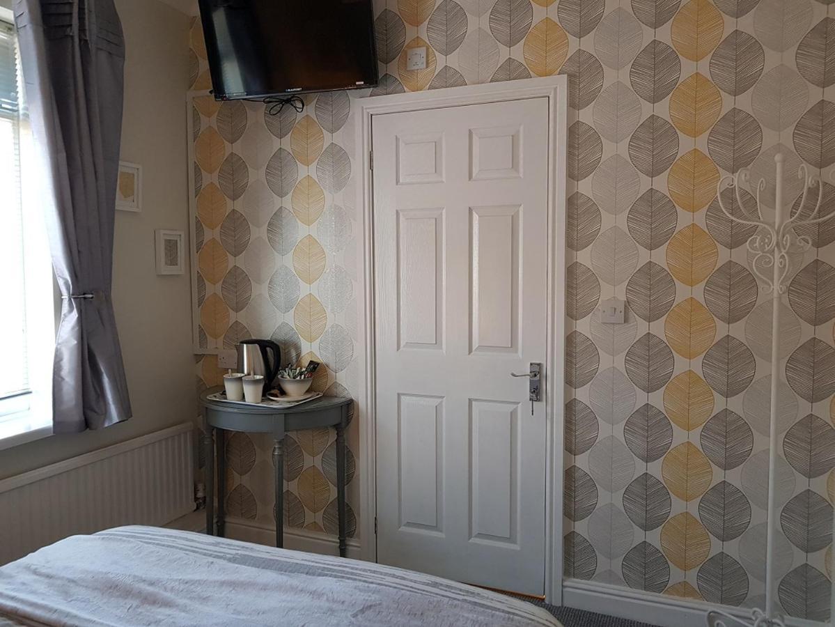 The New Wellington Hotel Brierley Hill Buitenkant foto